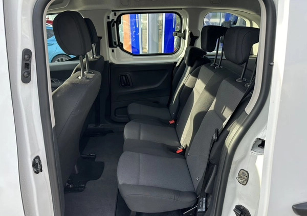Toyota Proace City Verso cena 70900 przebieg: 104900, rok produkcji 2020 z Opole małe 121